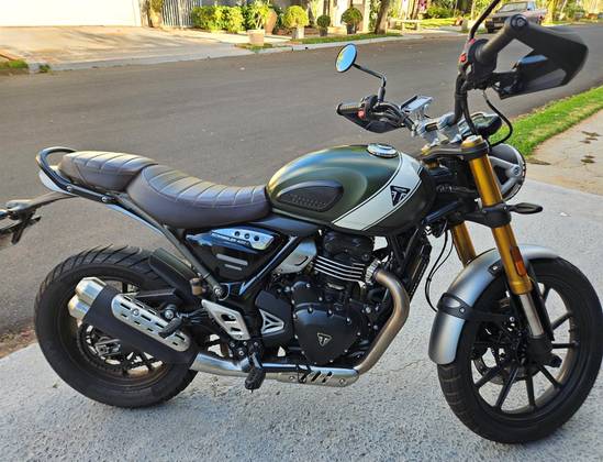 TRIUMPH SCRAMBLER 400 X 